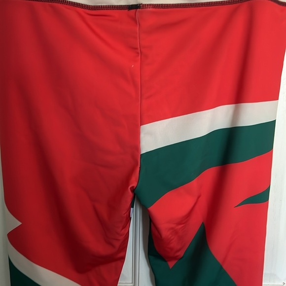 Minnesota Wild Leggings - Picture 4 of 7